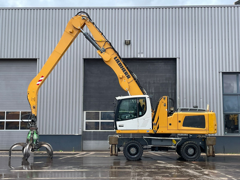 Liebherr LH30 M - Material Handler - Překládkové rypadlo: obrázek 2 Liebherr LH30 M - Material Handler - Překládkové rypadlo: obrázek 2