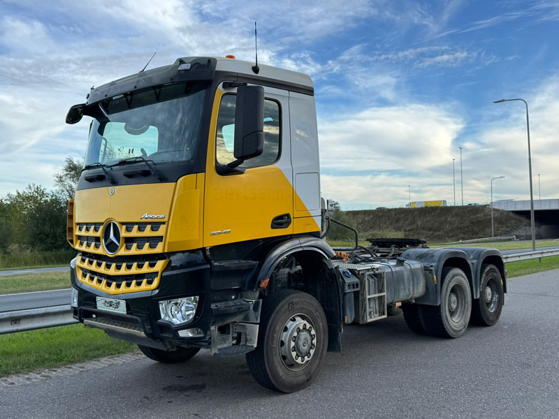 MERCEDESBENZ AROCS 3345 - Tahač: obrázek 1 MERCEDESBENZ AROCS 3345 - Tahač: obrázek 1