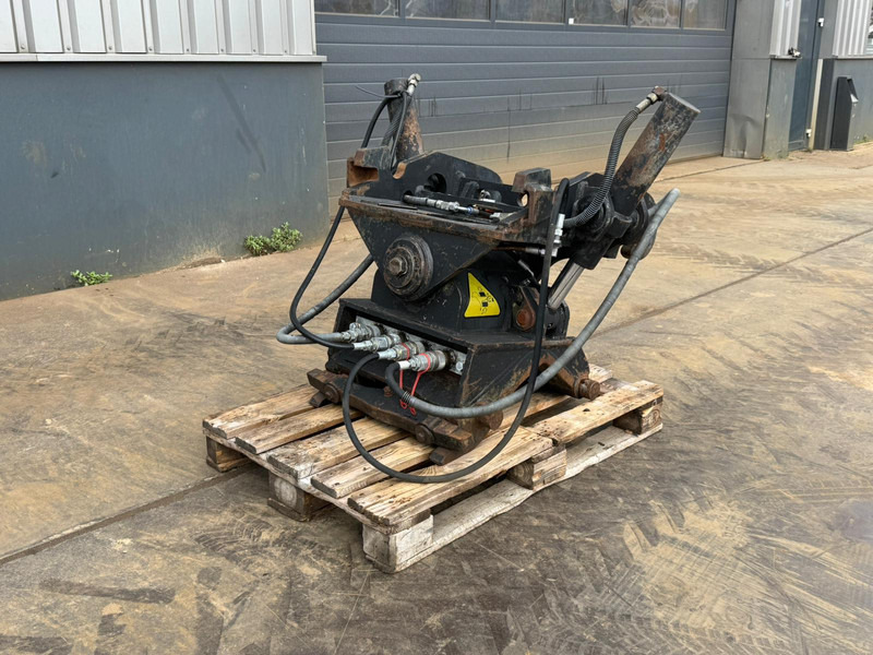 Verachtert CWT-40-H4N tilting quick coupler CW40 214-1033 - Rychloupínací: obrázek 3 Verachtert CWT-40-H4N tilting quick coupler CW40 214-1033 - Rychloupínací: obrázek 3