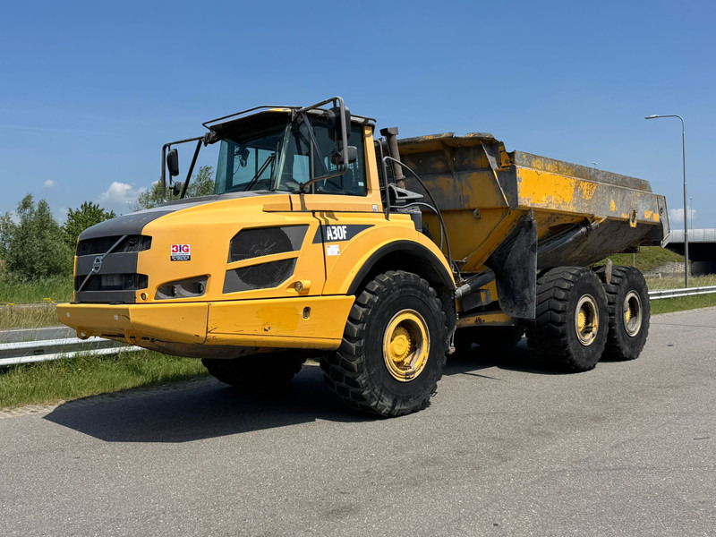 Volvo A30F - Kloubový sklápěč: obrázek 2 Volvo A30F - Kloubový sklápěč: obrázek 2