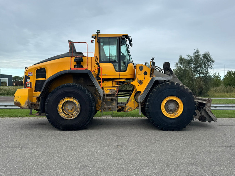 Volvo L220H - Kolový nakladač: obrázek 5 Volvo L220H - Kolový nakladač: obrázek 5