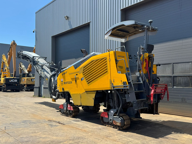 Wirtgen W100CFI - Technika pro ukládaní asfaltu: obrázek 3 Wirtgen W100CFI - Technika pro ukládaní asfaltu: obrázek 3