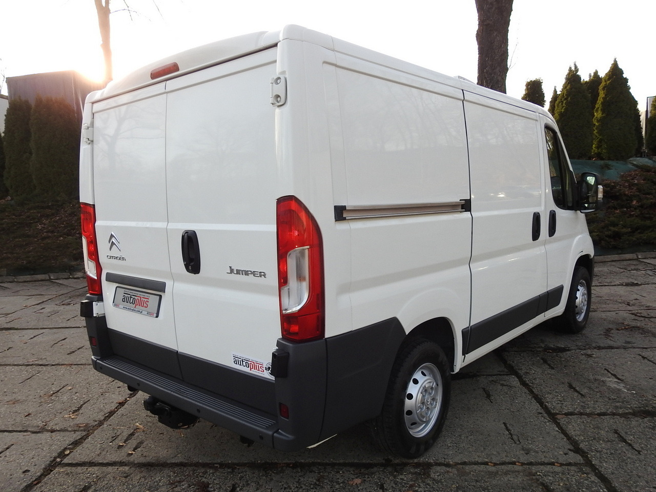 CITROEN JUMPER REFRIGERATOR VAN -5*C LED LIGHTS AIR CONDITIONING 130HP - Chladící dodávka: obrázek 3 CITROEN JUMPER REFRIGERATOR VAN -5*C LED LIGHTS AIR CONDITIONING 130HP - Chladící dodávka: obrázek 3
