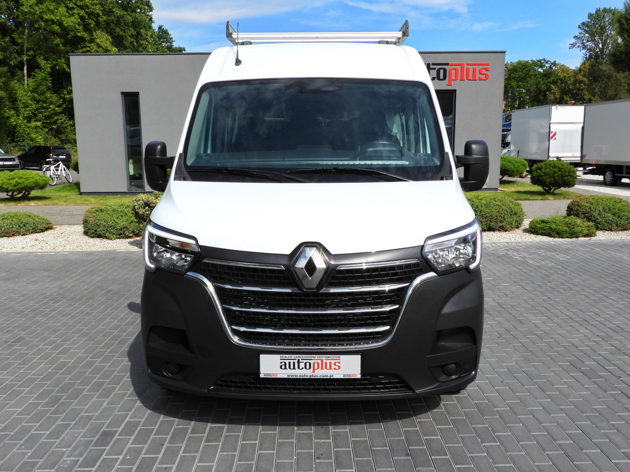 RENAULT MASTER BOX DELIVERY VAN 7 SEATS CRUISE CONTROL NAVIGATION LED LIGHTS AIR CONDITIONING 135HP - Dodávka: obrázek 5 RENAULT MASTER BOX DELIVERY VAN 7 SEATS CRUISE CONTROL NAVIGATION LED LIGHTS AIR CONDITIONING 135HP - Dodávka: obrázek 5