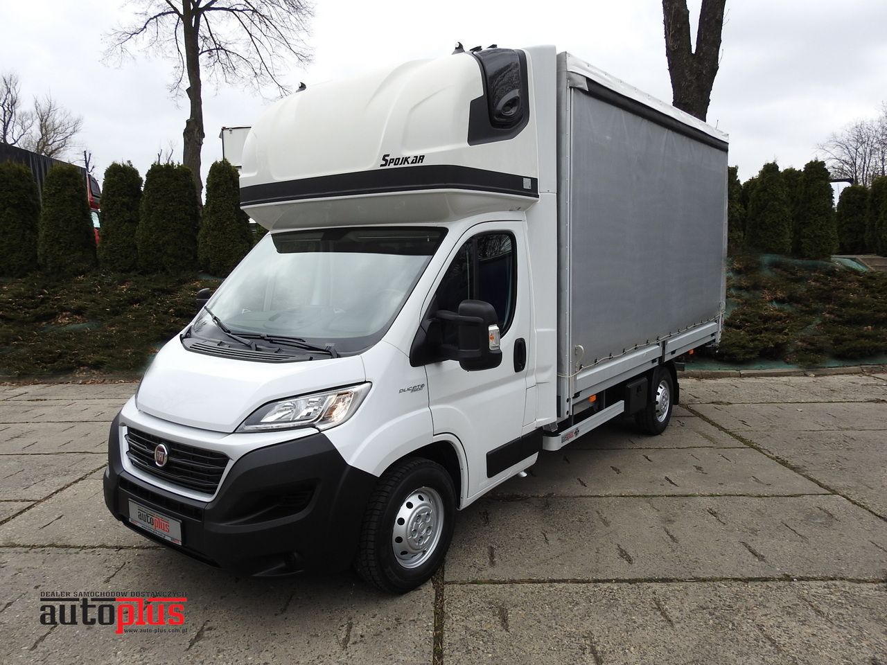 FIAT DUCATO TARPAULIN LIFT 8 PALLETS WEBASTO CRUISE CONTROL AIR CONDITIONING 150HP - Plachtová dodávka: obrázek 1 FIAT DUCATO TARPAULIN LIFT 8 PALLETS WEBASTO CRUISE CONTROL AIR CONDITIONING 150HP - Plachtová dodávka: obrázek 1