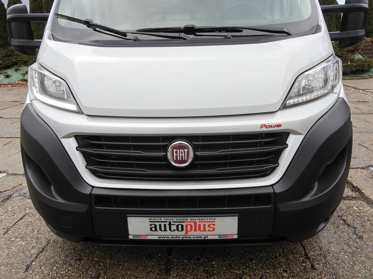 Plachtová dodávka FIAT DUCATO TARPAULIN LIFT 9 PALLETS WEBASTO CRUISE CONTROL A/C LED LAMP 180HP: obrázek 15 Plachtová dodávka FIAT DUCATO TARPAULIN LIFT 9 PALLETS WEBASTO CRUISE CONTROL A/C LED LAMP 180HP: obrázek 15