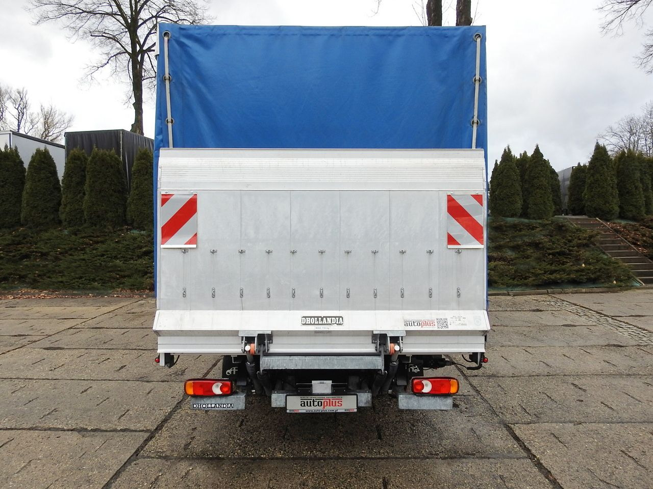 Plachtová dodávka FIAT DUCATO TARPAULIN LIFT 9 PALLETS WEBASTO CRUISE CONTROL A/C LED LAMP 180HP: obrázek 11 Plachtová dodávka FIAT DUCATO TARPAULIN LIFT 9 PALLETS WEBASTO CRUISE CONTROL A/C LED LAMP 180HP: obrázek 11