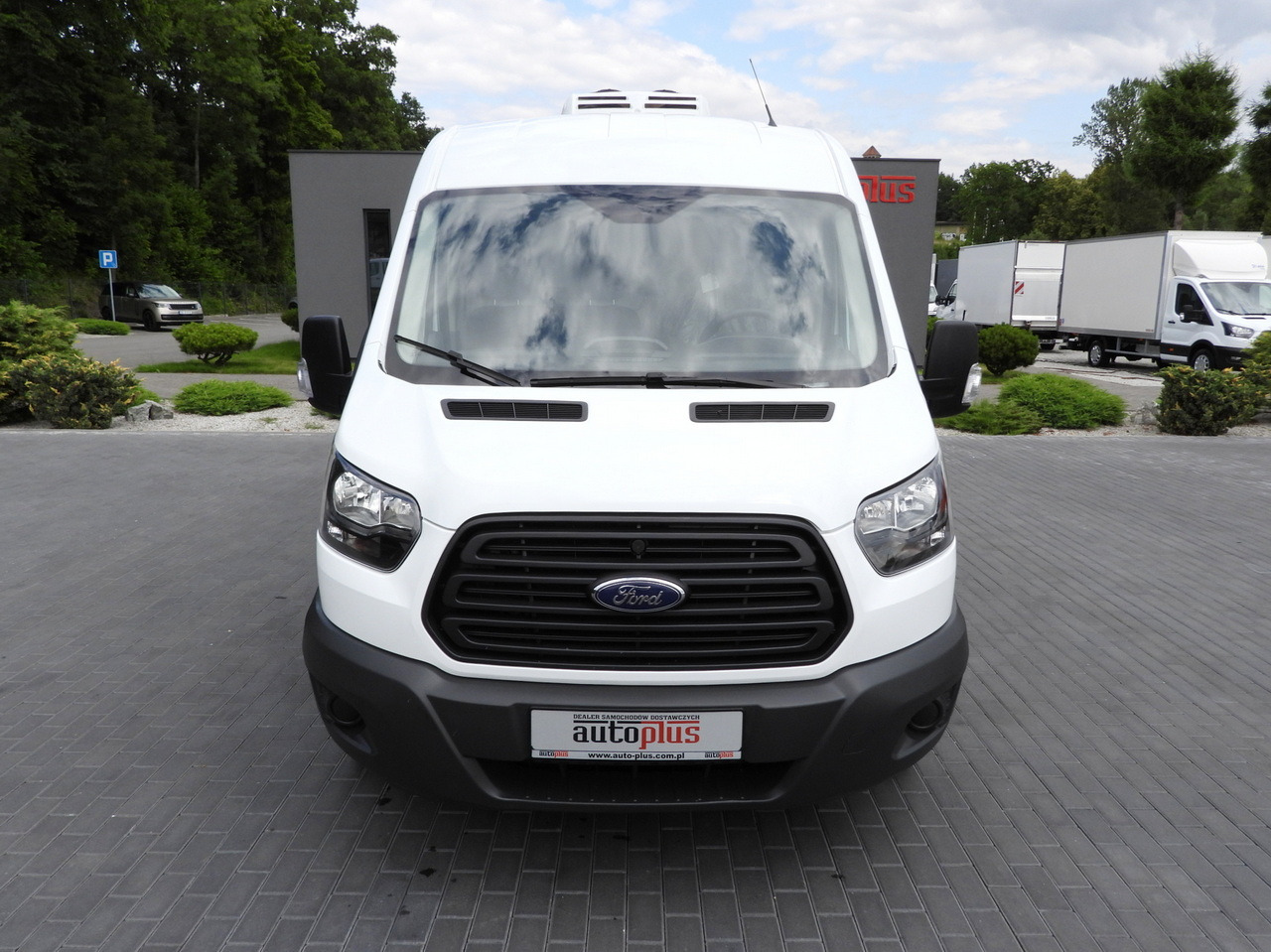 FORD TRANSIT REFRIGERATOR VAN 5*C AIR CONDITIONING 105HP - Chladící dodávka: obrázek 5 FORD TRANSIT REFRIGERATOR VAN 5*C AIR CONDITIONING 105HP - Chladící dodávka: obrázek 5