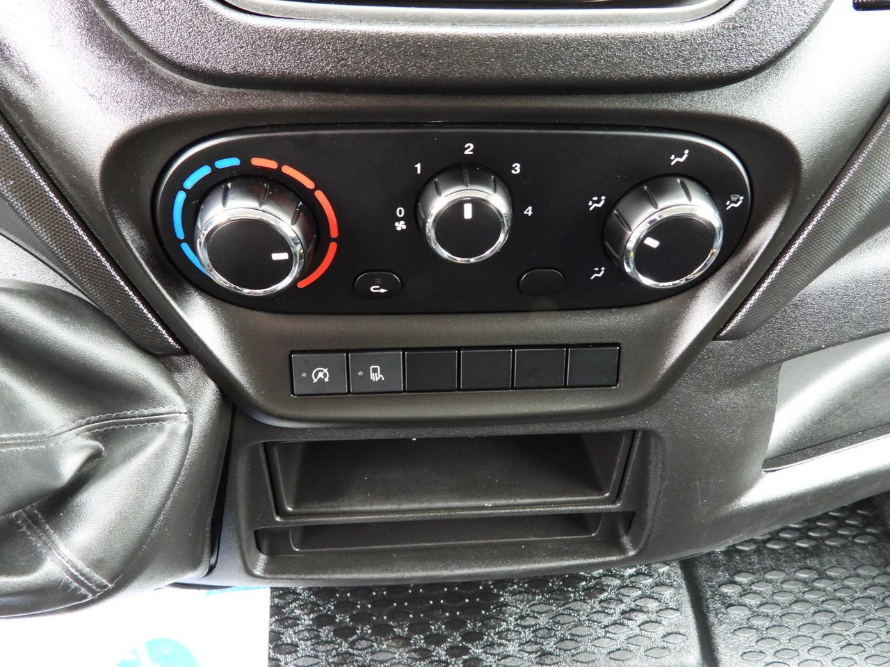 Dodávka sklápěč IVECO DAILY 35C14 TIPPER CRUISE CONTROL TWIN WHEELS 140HP: obrázek 36 Dodávka sklápěč IVECO DAILY 35C14 TIPPER CRUISE CONTROL TWIN WHEELS 140HP: obrázek 36