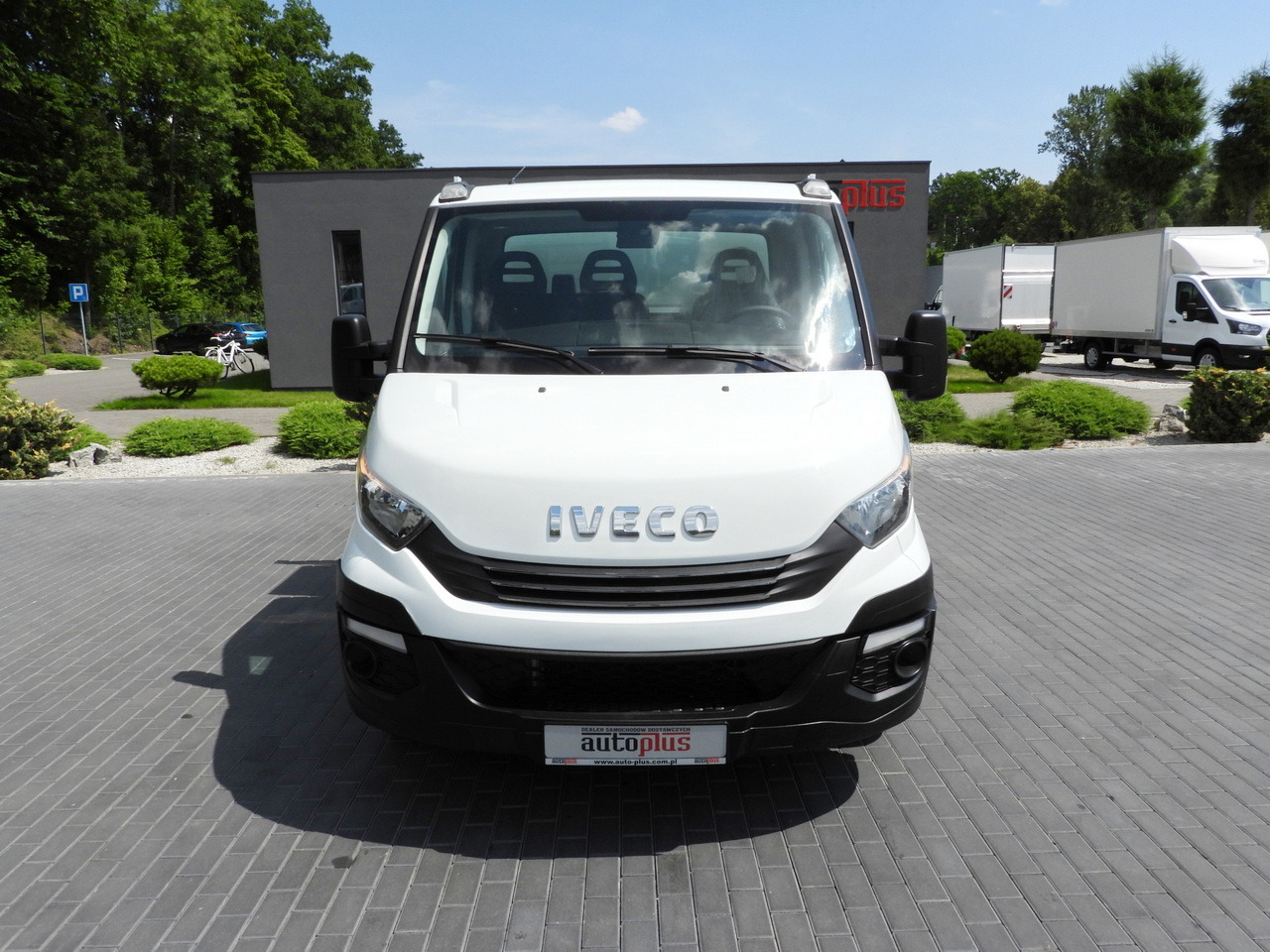 IVECO DAILY 35C15 TIPPER CRUISE CONTROL TWIN WHEELS AIR CONDITIONING 150HP - Dodávka sklápěč: obrázek 5 IVECO DAILY 35C15 TIPPER CRUISE CONTROL TWIN WHEELS AIR CONDITIONING 150HP - Dodávka sklápěč: obrázek 5