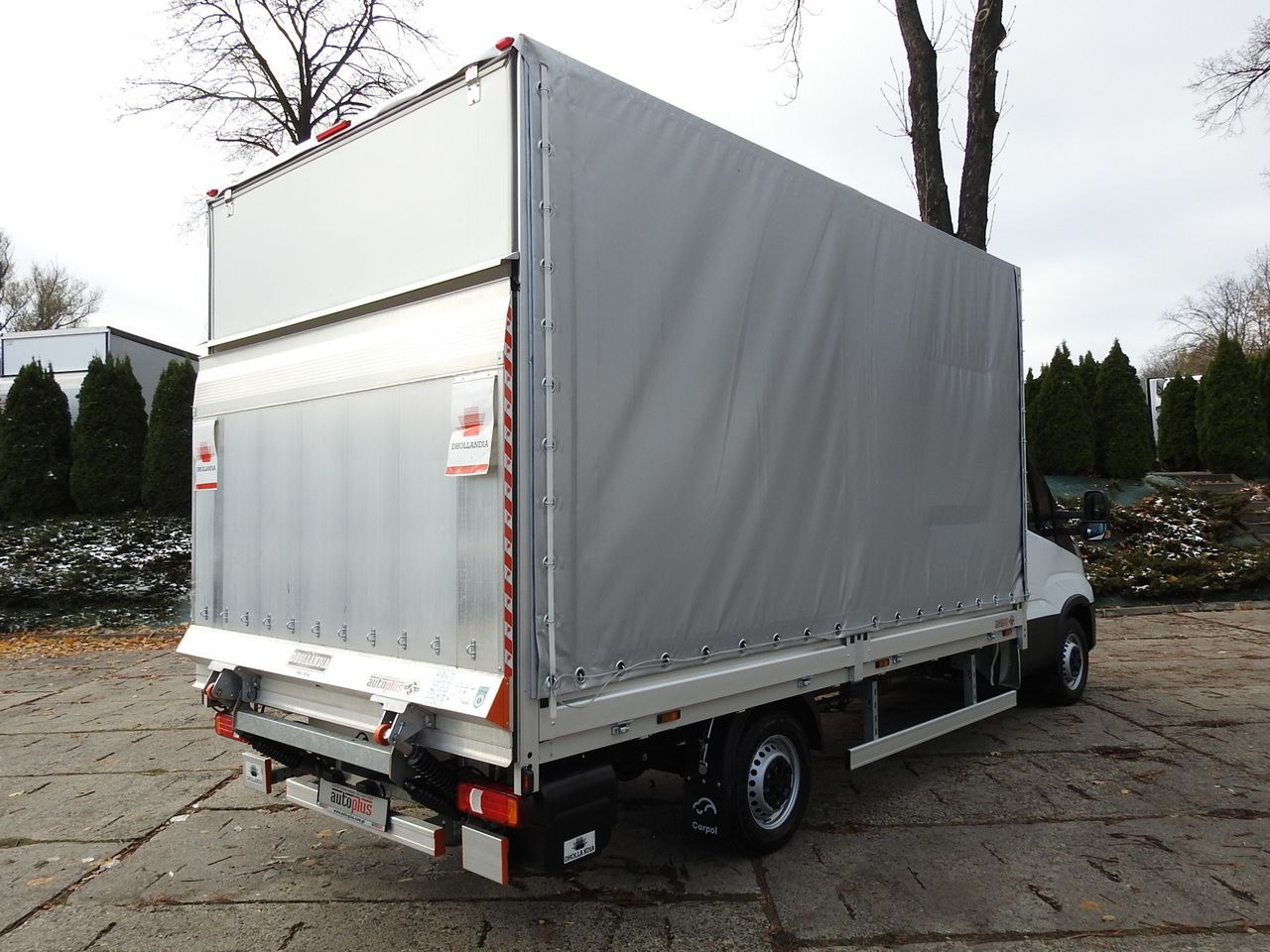 IVECO DAILY 35S16 NEW TARPAULIN LIFT 8 PALLETS CRUISE CONTROL AIR CONDITIONING 160HP - Plachtová dodávka: obrázek 3 IVECO DAILY 35S16 NEW TARPAULIN LIFT 8 PALLETS CRUISE CONTROL AIR CONDITIONING 160HP - Plachtová dodávka: obrázek 3