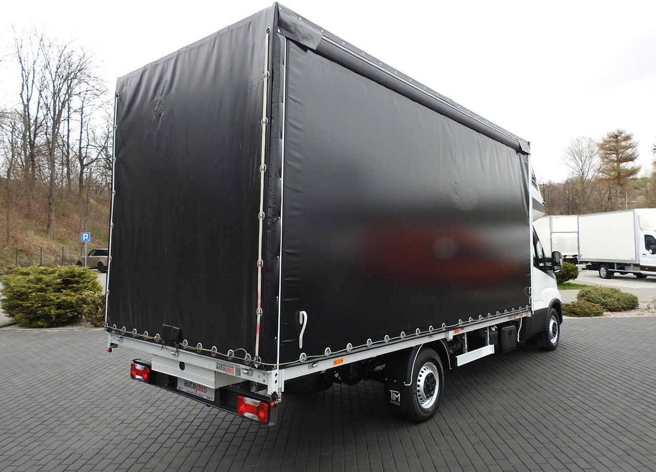 IVECO DAILY 35S18 TARPAULIN 10 PALLETS WEBASTO CRUISE CONTROL AIR CONDITIONING 180HP - Plachtová dodávka: obrázek 3 IVECO DAILY 35S18 TARPAULIN 10 PALLETS WEBASTO CRUISE CONTROL AIR CONDITIONING 180HP - Plachtová dodávka: obrázek 3