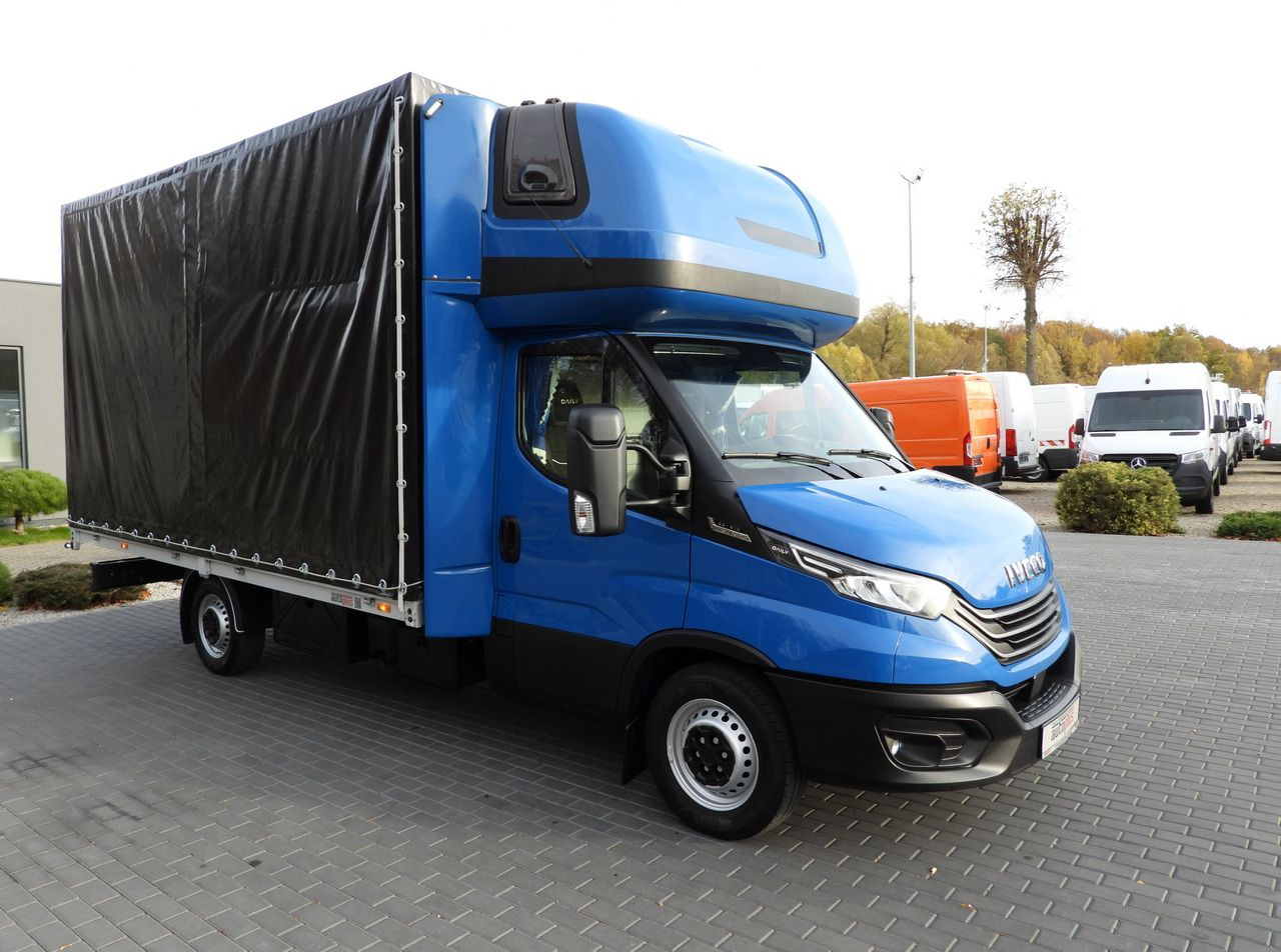 IVECO DAILY 35S21 TARPAULIN 10 PALLETS WEBASTO CRUISE CONTROL NAVIGATION LED LIGHTS AUTOMATIC TRANSMISSION HI-MATIC AIR CONDITIONING 210HP - Plachtová dodávka: obrázek 4 IVECO DAILY 35S21 TARPAULIN 10 PALLETS WEBASTO CRUISE CONTROL NAVIGATION LED LIGHTS AUTOMATIC TRANSMISSION HI-MATIC AIR CONDITIONING 210HP - Plachtová dodávka: obrázek 4