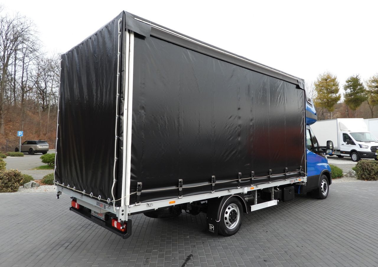 IVECO DAILY 35S21 TARPAULIN 10 PALLETS WEBASTO CRUISE CONTROL NAVIGATION LED LIGHTS AUTOMATIC TRANSMISSION HI-MATIC AIR CONDITIONING 210HP - Plachtová dodávka: obrázek 3 IVECO DAILY 35S21 TARPAULIN 10 PALLETS WEBASTO CRUISE CONTROL NAVIGATION LED LIGHTS AUTOMATIC TRANSMISSION HI-MATIC AIR CONDITIONING 210HP - Plachtová dodávka: obrázek 3