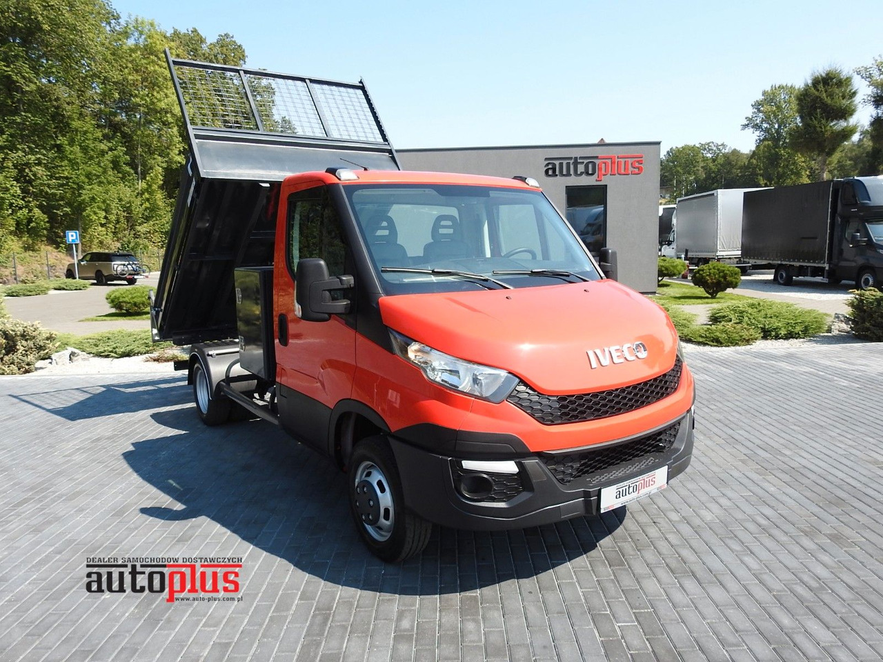 Iveco DAILY 35C13 KIPPER TEMPOMAT A/C ZWILLINGSRÄDER - Dodávka sklápěč: obrázek 1 Iveco DAILY 35C13 KIPPER TEMPOMAT A/C ZWILLINGSRÄDER - Dodávka sklápěč: obrázek 1