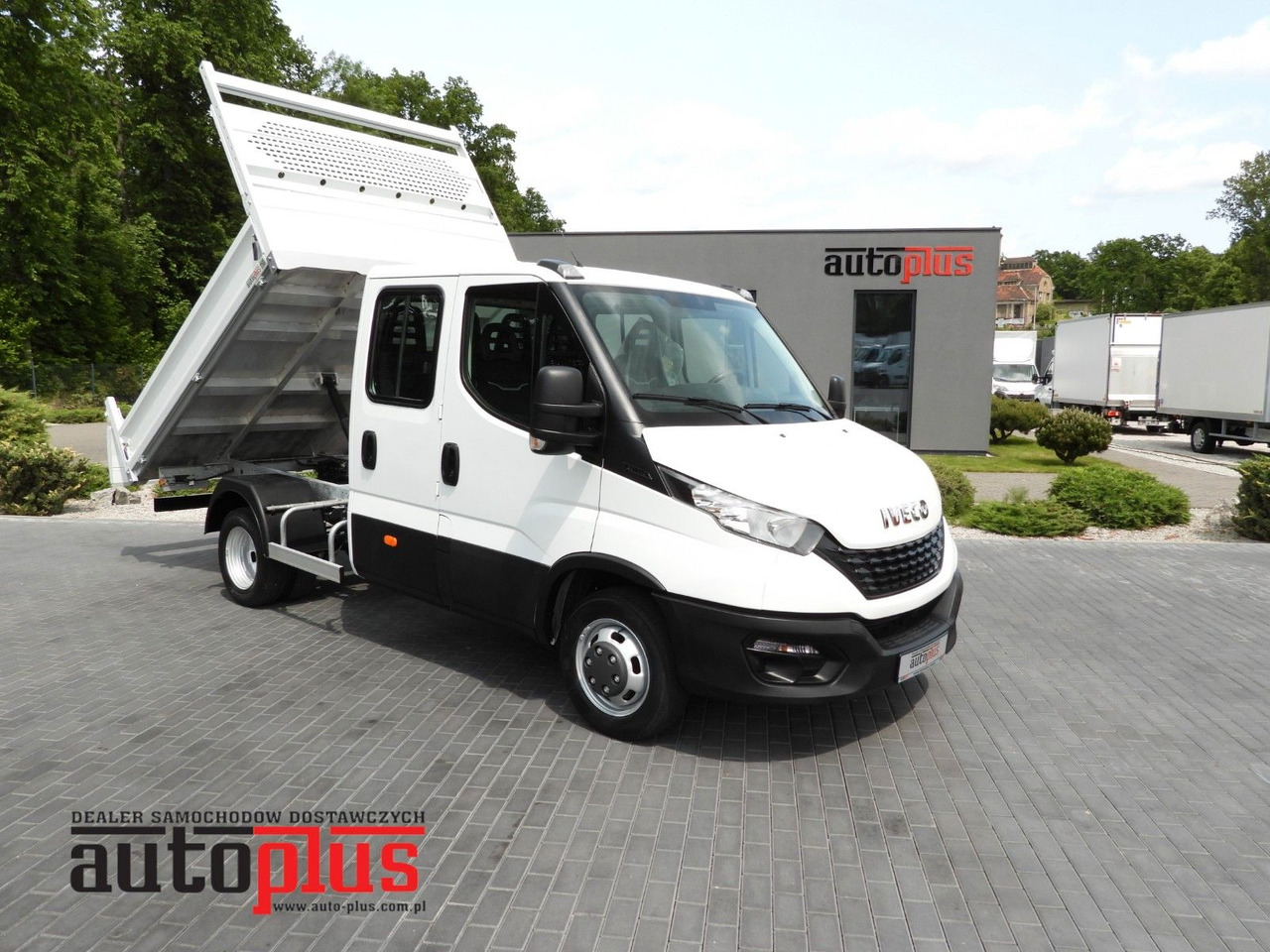 Iveco DAILY 35C14 KIPPER DOPPELKABINE DOKA 6 SITZE A/C - Dodávka sklápěč, Dodávka s dvojitou kabinou: obrázek 1 Iveco DAILY 35C14 KIPPER DOPPELKABINE DOKA 6 SITZE A/C - Dodávka sklápěč, Dodávka s dvojitou kabinou: obrázek 1