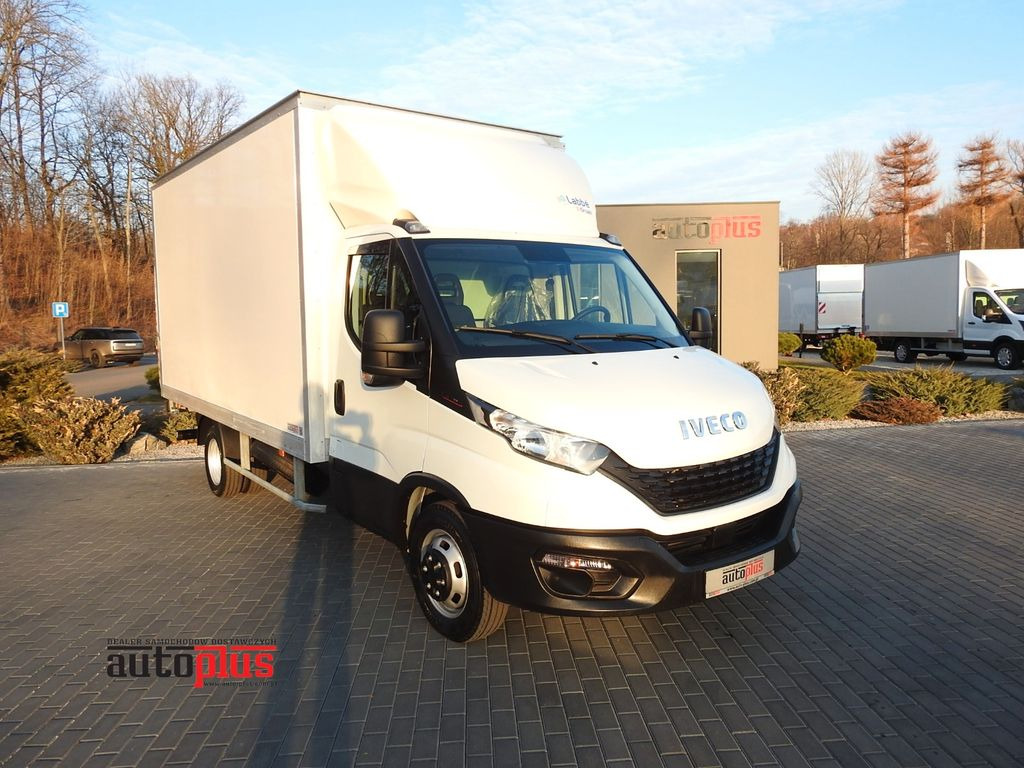 Iveco DAILY 35S16 KOFFER AUFZUG 8 PALETTEN TEMPOMAT - Dodávka skřín: obrázek 1 Iveco DAILY 35S16 KOFFER AUFZUG 8 PALETTEN TEMPOMAT - Dodávka skřín: obrázek 1