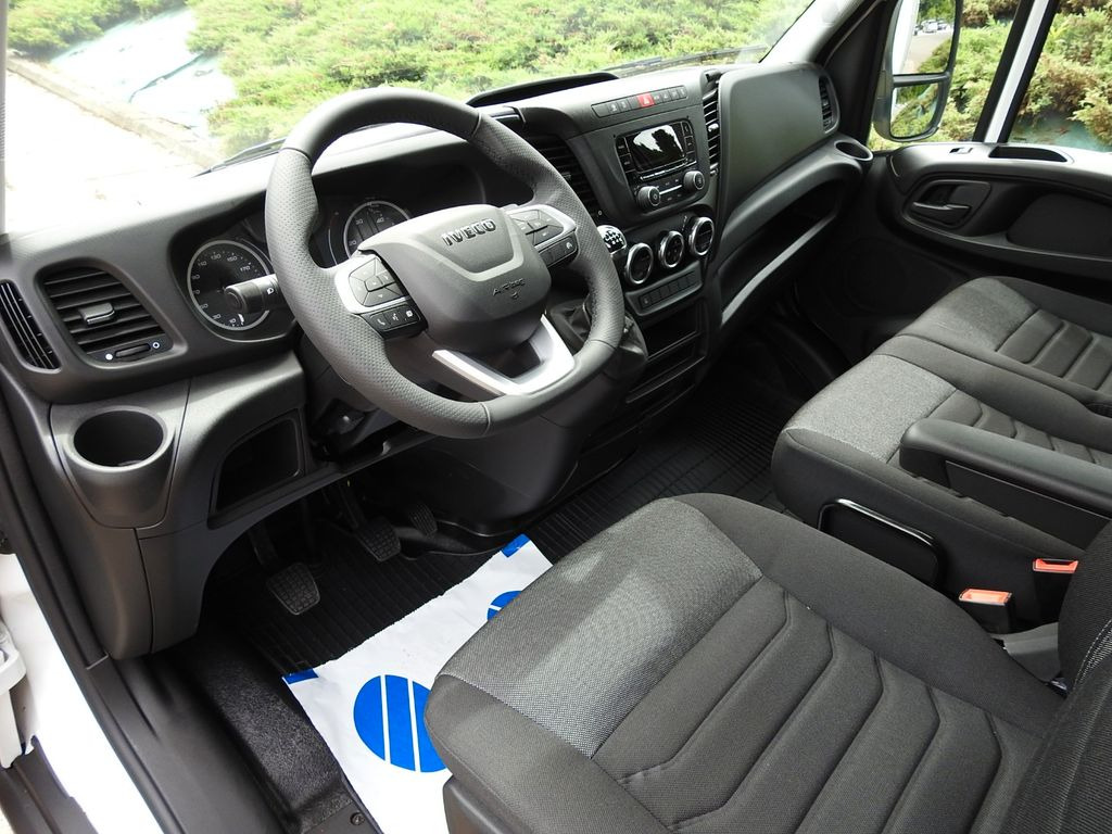Iveco DAILY 35S18 PRITSCHE PLANE 10 PALETTEN WEBASTO - Plachtová dodávka, Dodávka s dvojitou kabinou: obrázek 2 Iveco DAILY 35S18 PRITSCHE PLANE 10 PALETTEN WEBASTO - Plachtová dodávka, Dodávka s dvojitou kabinou: obrázek 2