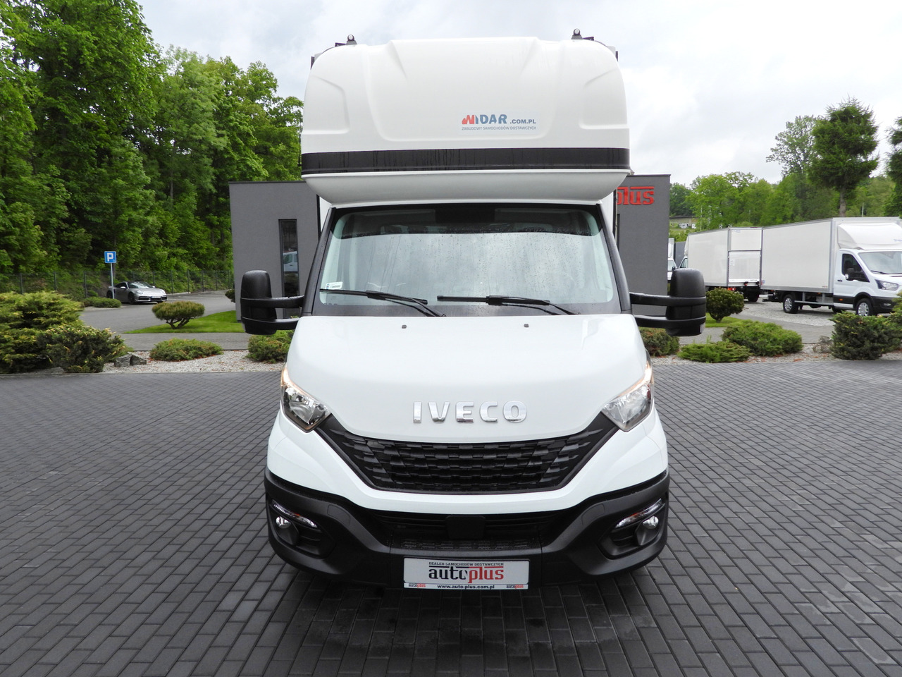 Iveco DAILY 35S18 PRITSCHE PLANE 10 PALETTEN WEBASTO - Plachtová dodávka: obrázek 5 Iveco DAILY 35S18 PRITSCHE PLANE 10 PALETTEN WEBASTO - Plachtová dodávka: obrázek 5