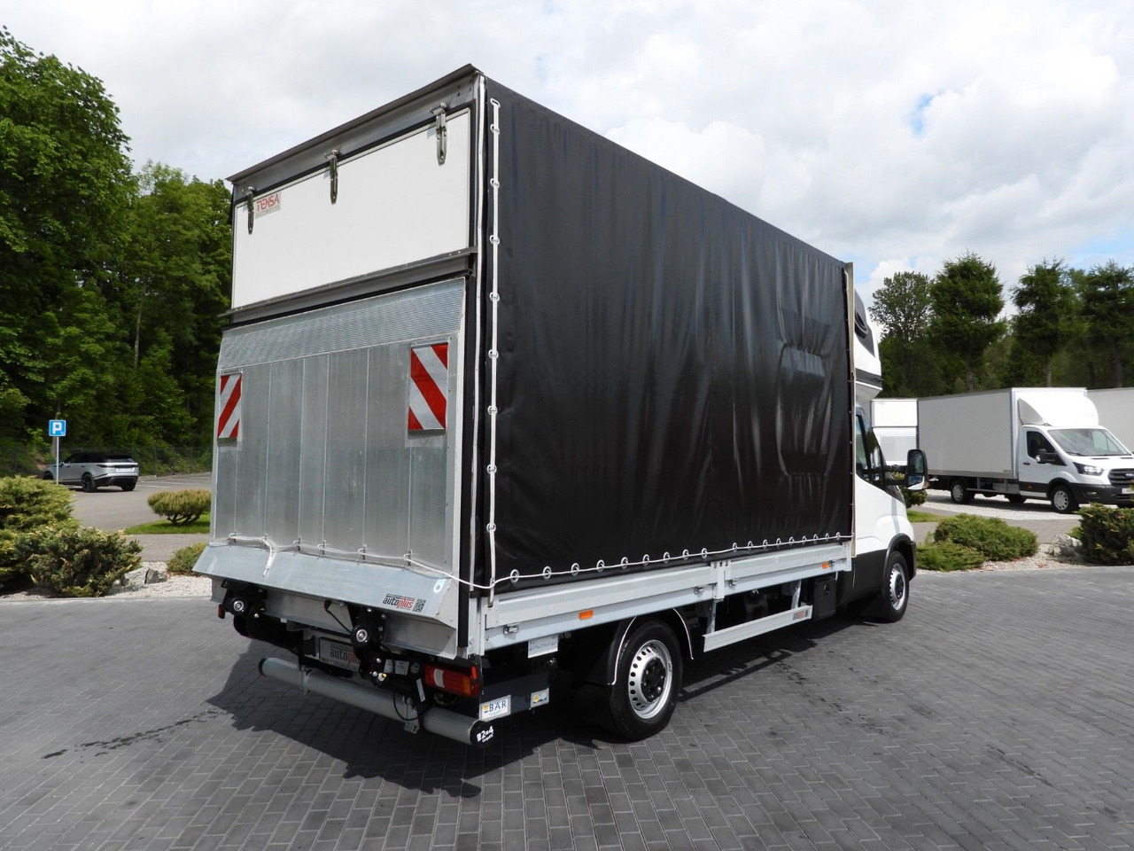 Iveco DAILY 35S18 PRITSCHE PLANE AUFZUG 8 PALETTEN - Plachtová dodávka: obrázek 3 Iveco DAILY 35S18 PRITSCHE PLANE AUFZUG 8 PALETTEN - Plachtová dodávka: obrázek 3