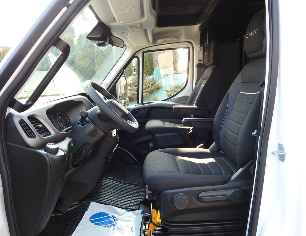 Iveco DAILY  72C180 NEUE PRITSCHE PLANE AUFZUG 14PALET  leasing Iveco DAILY  72C180 NEUE PRITSCHE PLANE AUFZUG 14PALET: obrázek 21