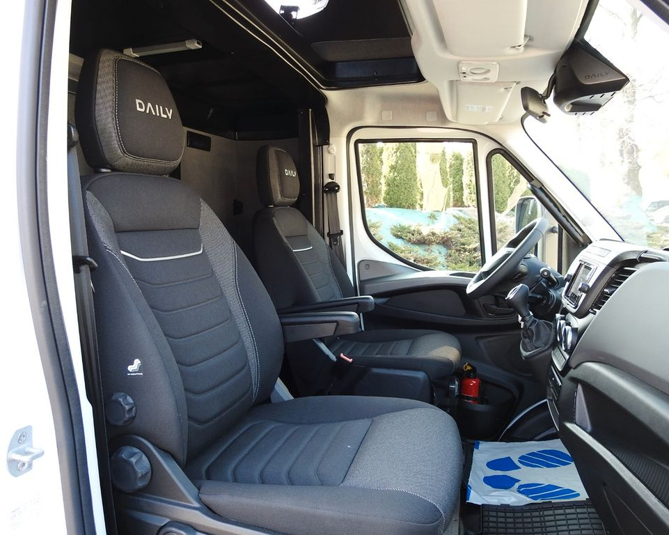Iveco DAILY  72C180 NEUE PRITSCHE PLANE AUFZUG 14PALET  leasing Iveco DAILY  72C180 NEUE PRITSCHE PLANE AUFZUG 14PALET: obrázek 26