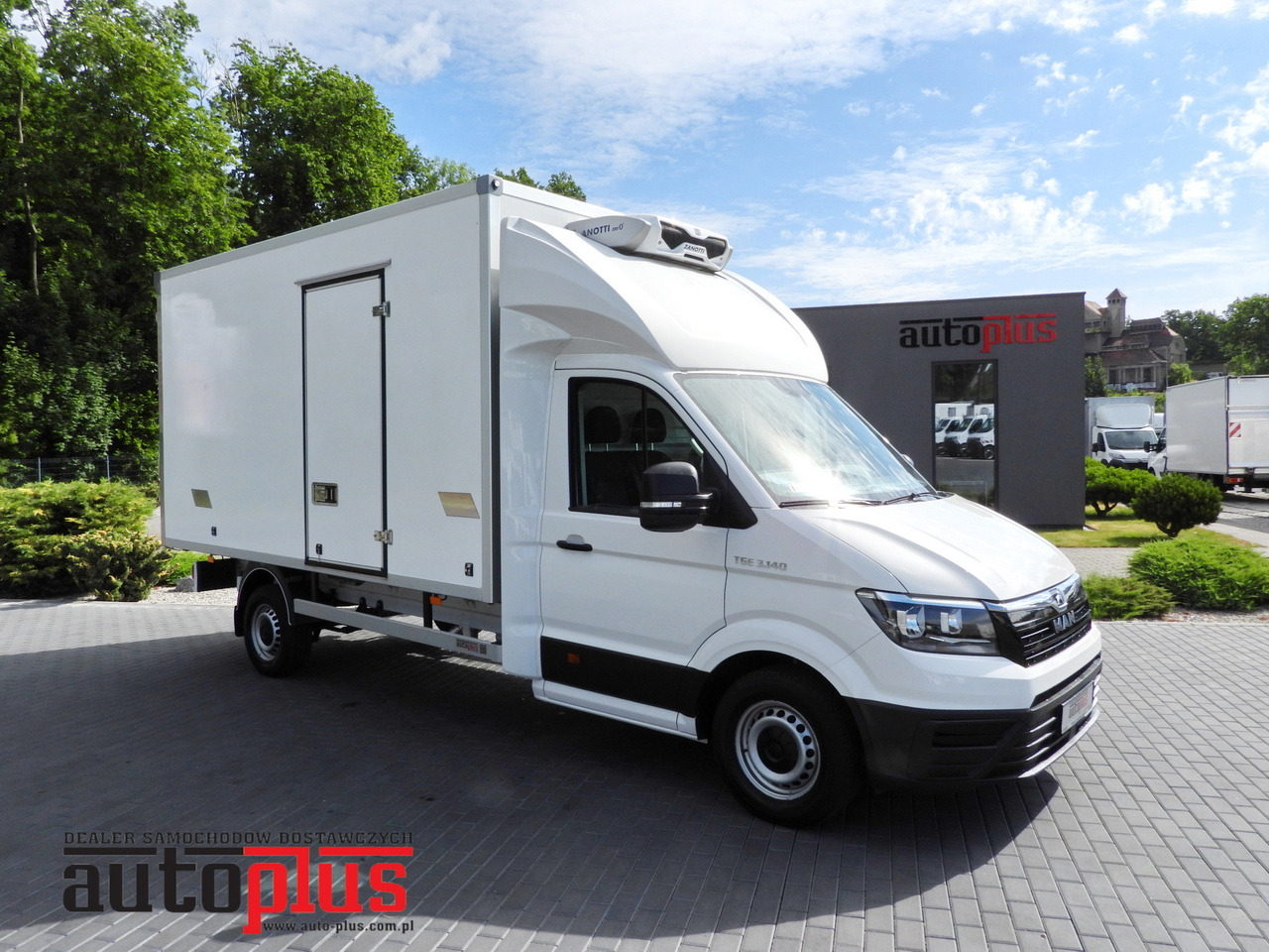 MAN TGE 3.140 REGRIGERATOR BOX -1*C 8 PALLETS HEATING FUNCTION CRUISE CONTROL PNEUMATICS AIR CONDITIONING 140HP - Chladící dodávka: obrázek 1 MAN TGE 3.140 REGRIGERATOR BOX -1*C 8 PALLETS HEATING FUNCTION CRUISE CONTROL PNEUMATICS AIR CONDITIONING 140HP - Chladící dodávka: obrázek 1