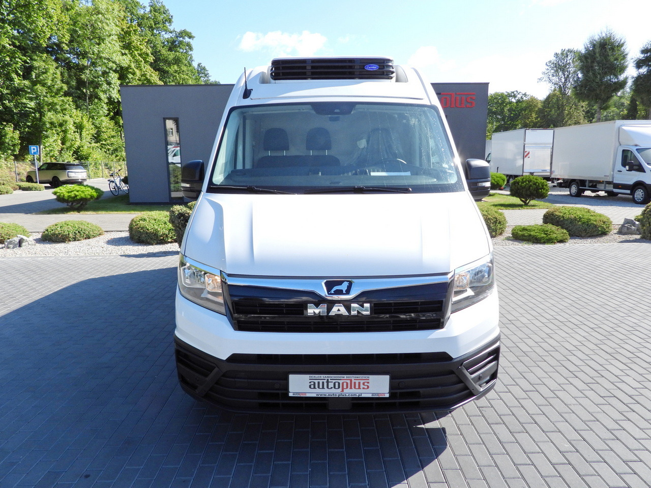 MAN TGE REFRIGERATOR VAN -5*C POWER SUPPLY 230V CRUISE CONTROL AUTOMATIC TRANSMISSION AIR CONDITIONING 180HP - Chladící dodávka: obrázek 5 MAN TGE REFRIGERATOR VAN -5*C POWER SUPPLY 230V CRUISE CONTROL AUTOMATIC TRANSMISSION AIR CONDITIONING 180HP - Chladící dodávka: obrázek 5