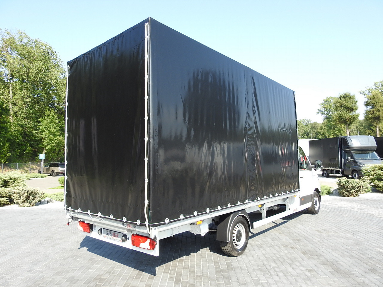 MAN TGE TARPAULIN 10 PALLETS AIR CONDITIONING 180HP - Plachtová dodávka: obrázek 3 MAN TGE TARPAULIN 10 PALLETS AIR CONDITIONING 180HP - Plachtová dodávka: obrázek 3