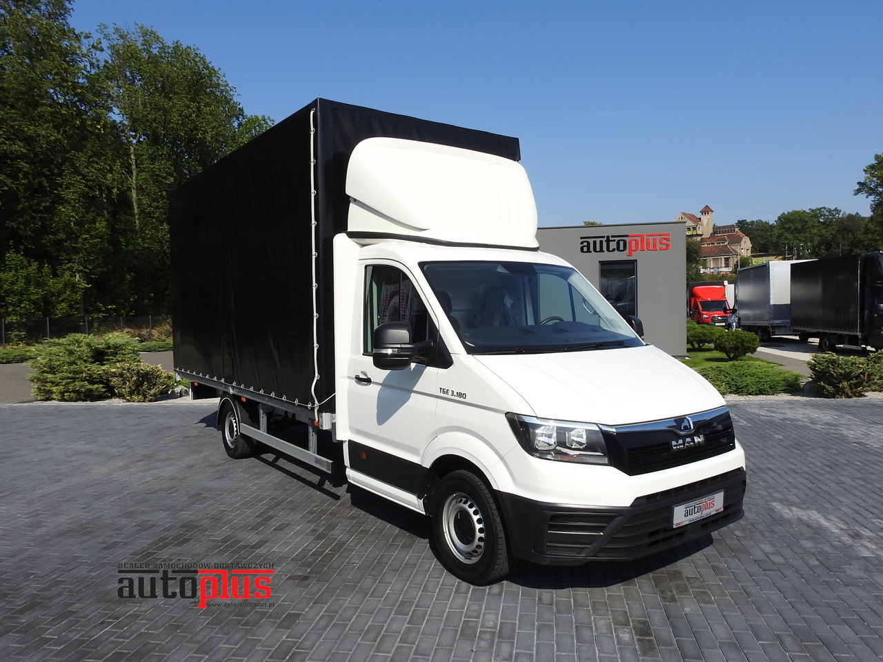 MAN TGE TARPAULIN 10 PALLETS AIR CONDITIONING 180HP - Plachtová dodávka: obrázek 1 MAN TGE TARPAULIN 10 PALLETS AIR CONDITIONING 180HP - Plachtová dodávka: obrázek 1