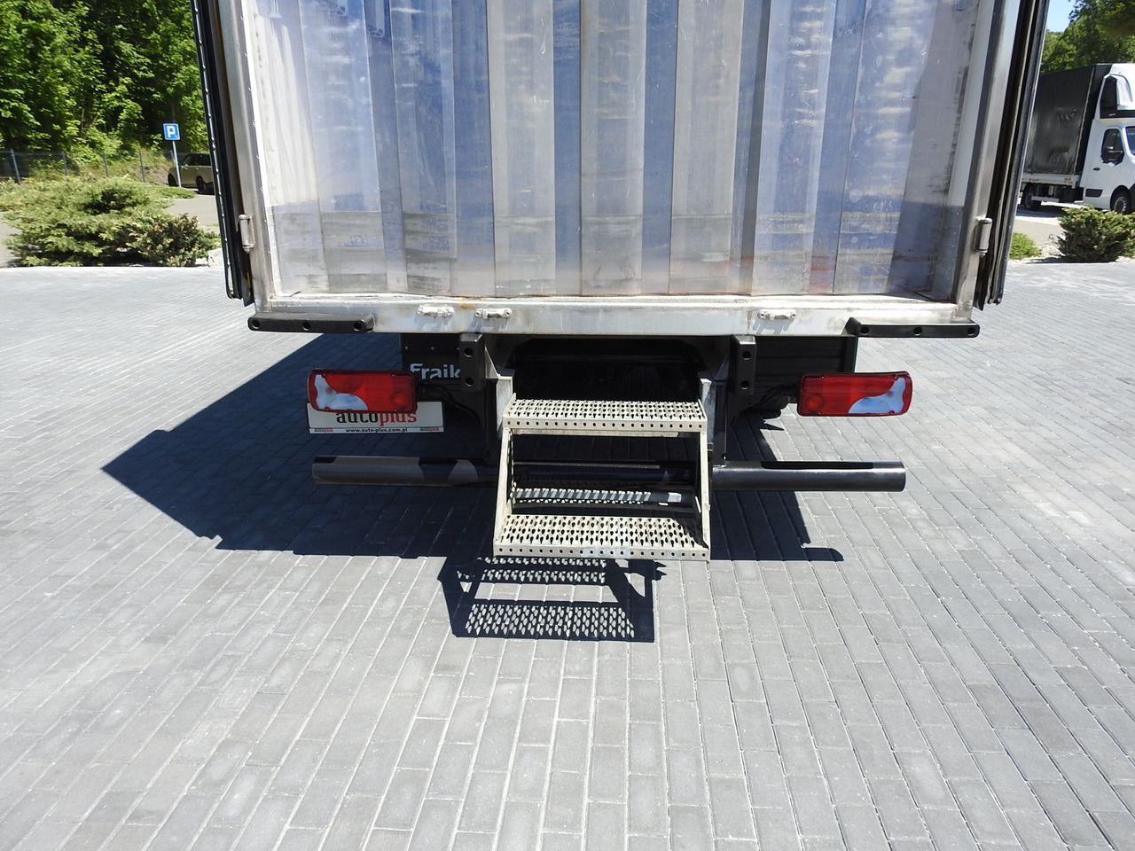Chladírenský nákladní automobil MAN TGL 10.180 REGRIGERATOR BOX -20*C 11 PALLETS POWER SUPPLY 230V AIR CONDITIONING PNEUMATICS TWIN WHEELS  180HP: obrázek 24