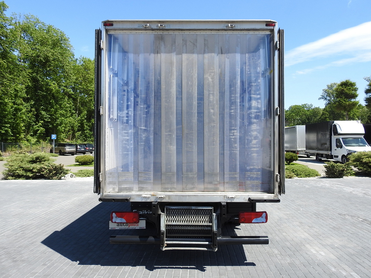 Chladírenský nákladní automobil MAN TGL 10.180 REGRIGERATOR BOX -20*C 11 PALLETS POWER SUPPLY 230V AIR CONDITIONING PNEUMATICS TWIN WHEELS  180HP: obrázek 12