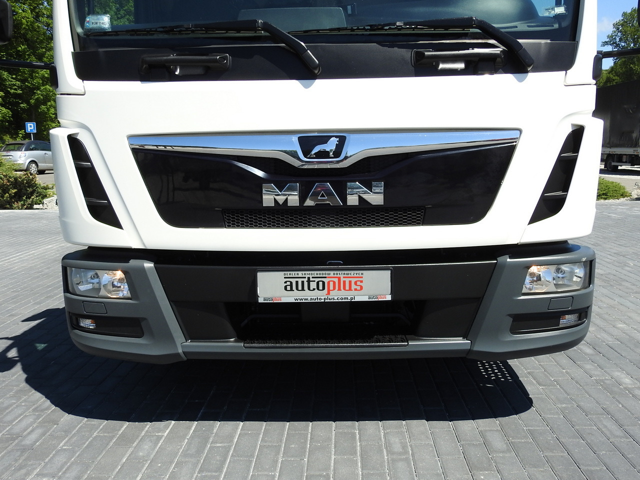 Chladírenský nákladní automobil MAN TGL 10.180 REGRIGERATOR BOX -20*C 11 PALLETS POWER SUPPLY 230V AIR CONDITIONING PNEUMATICS TWIN WHEELS  180HP: obrázek 15
