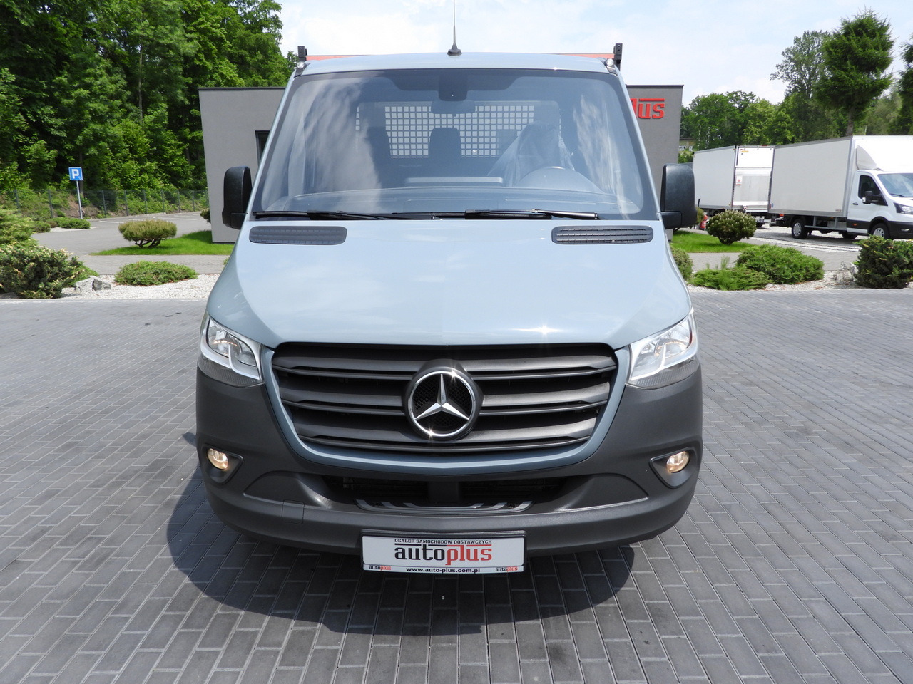 MERCEDES SPRINTER 315 STAKE BODY 8 PALLETS CRUISE CONTROL AIR CONDITIONING  150HP - Dodávka valník: obrázek 5 MERCEDES SPRINTER 315 STAKE BODY 8 PALLETS CRUISE CONTROL AIR CONDITIONING  150HP - Dodávka valník: obrázek 5
