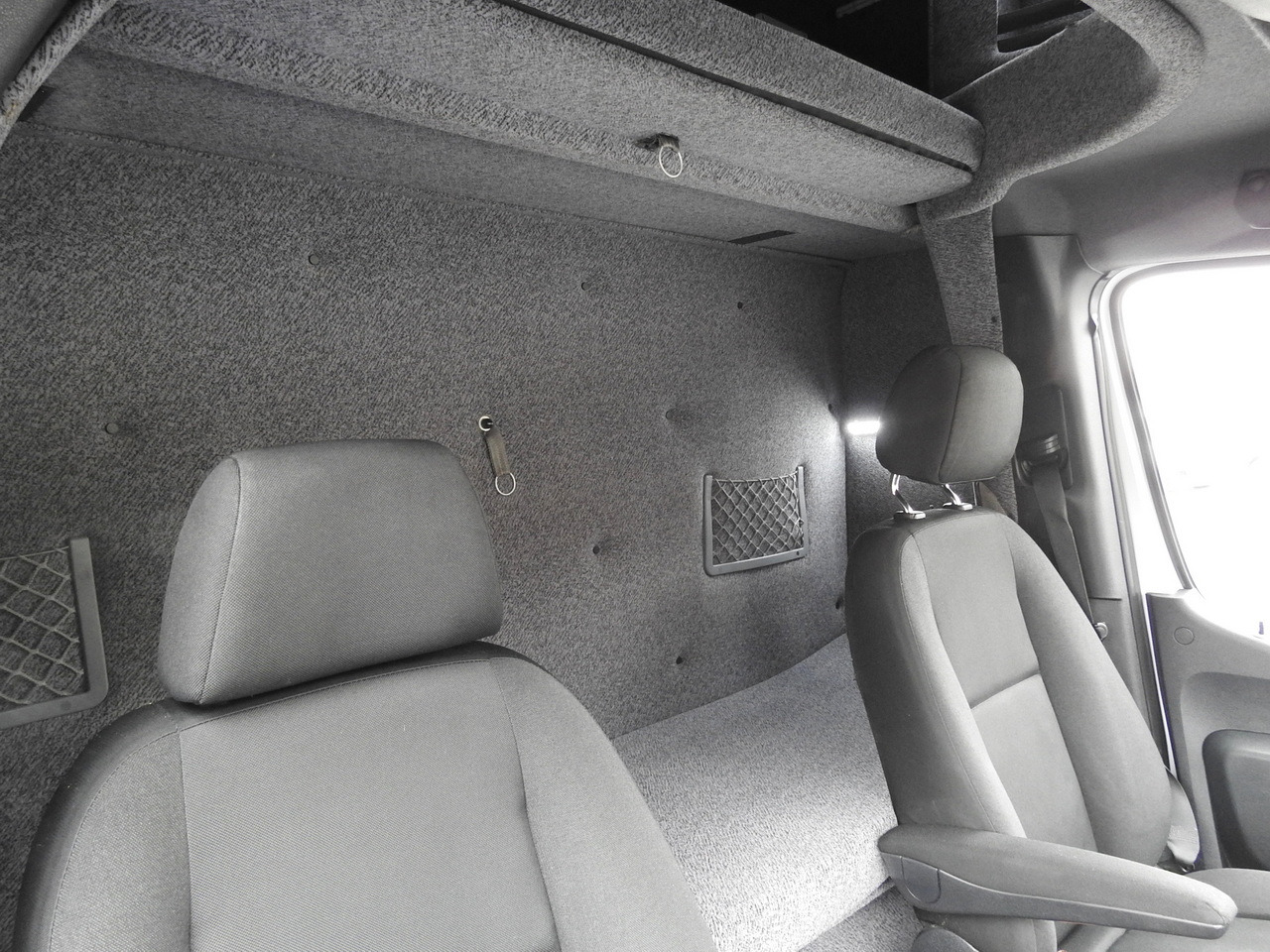 Plachtová dodávka MERCEDES SPRINTER 316 TARPAULIN 10 PALLETS WEBASTO CRUISE CONTROL LED LIGHTS PNEUMATICS AUTOMATIC TRANSMISSION  AIR CONDITIONING  160HP: obrázek 48