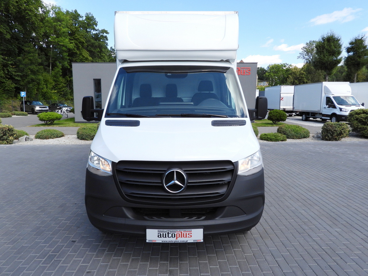 MERCEDES SPRINTER 514 BOX LIFT 8 PALLETS CRUISE CONTROL TWIN WHEELS AIR CONDITIONING 140HP - Dodávka skřín: obrázek 5 MERCEDES SPRINTER 514 BOX LIFT 8 PALLETS CRUISE CONTROL TWIN WHEELS AIR CONDITIONING 140HP - Dodávka skřín: obrázek 5