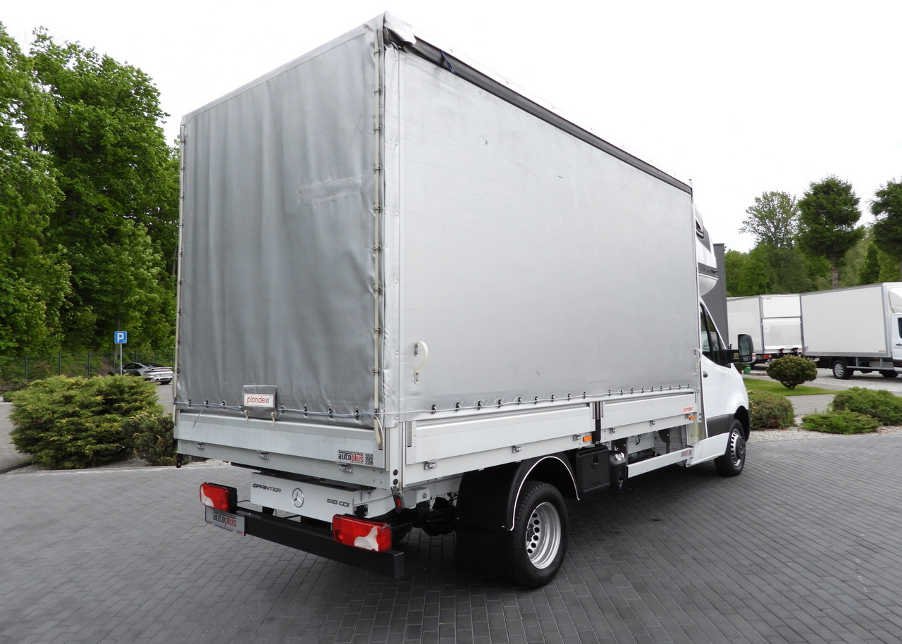 MERCEDES SPRINTER 519 TARPAULIN 8 PALLETS WEBASTO CRUISE CONTROL TWIN WHEELS AIR CONDITIONING 190HP - Plachtová dodávka: obrázek 3 MERCEDES SPRINTER 519 TARPAULIN 8 PALLETS WEBASTO CRUISE CONTROL TWIN WHEELS AIR CONDITIONING 190HP - Plachtová dodávka: obrázek 3