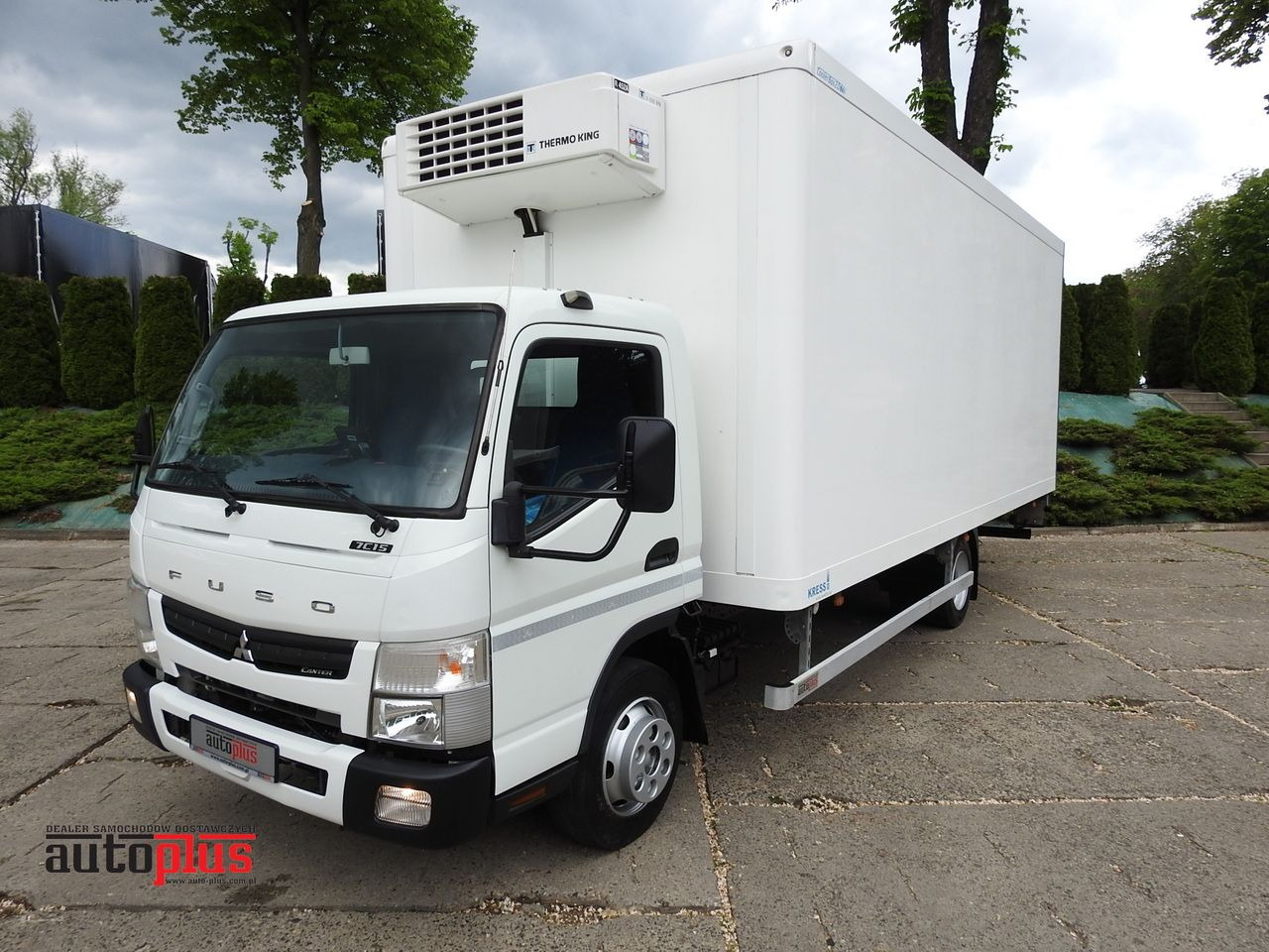 MITSUBISHI CANTER FUSO 7C15 REGRIGERATOR BOX -4*C LIFT POWER SUPPLY 230V AIR CONDITIONING AUTOMATIC TRANSMISSION 150HP - Chladírenský nákladní automobil: obrázek 1 MITSUBISHI CANTER FUSO 7C15 REGRIGERATOR BOX -4*C LIFT POWER SUPPLY 230V AIR CONDITIONING AUTOMATIC TRANSMISSION 150HP - Chladírenský nákladní automobil: obrázek 1