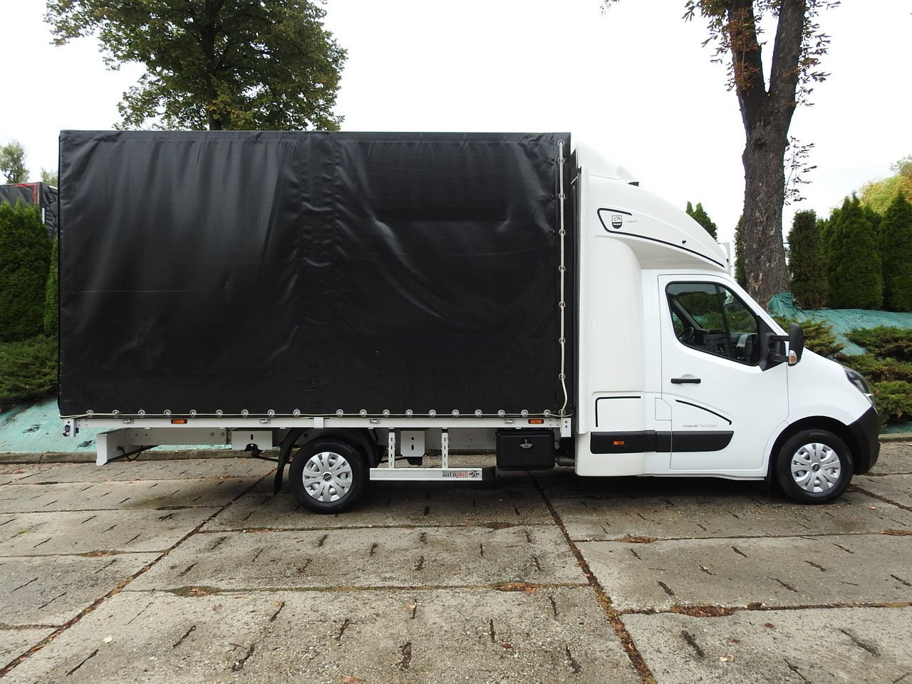 Plachtová dodávka OPEL MOVANO: obrázek 7 Plachtová dodávka OPEL MOVANO: obrázek 7