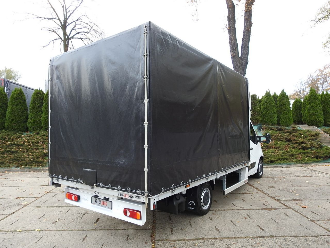 OPEL MOVANO - Plachtová dodávka: obrázek 3 OPEL MOVANO - Plachtová dodávka: obrázek 3