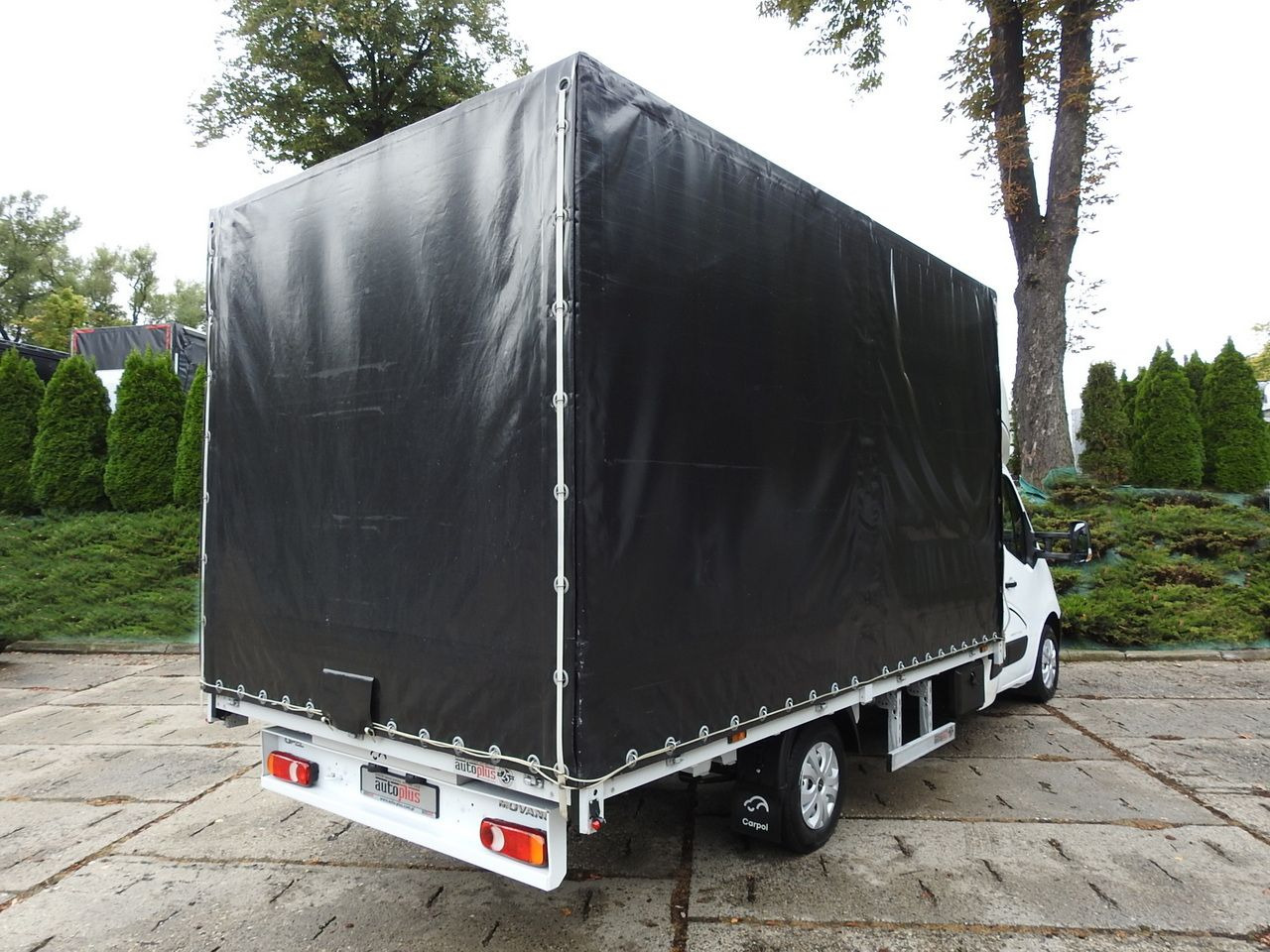 OPEL MOVANO - Plachtová dodávka: obrázek 3 OPEL MOVANO - Plachtová dodávka: obrázek 3