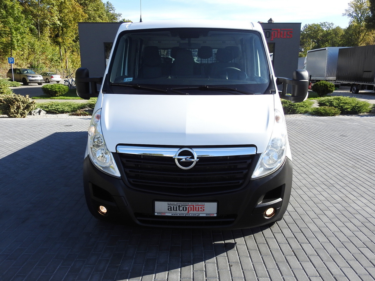 OPEL MOVANO STAKE BODY DOUBLE CABIN DOKA 7 SEATS CRUISE CONTROL AIR CONDITIONING 130HP - Dodávka valník: obrázek 5 OPEL MOVANO STAKE BODY DOUBLE CABIN DOKA 7 SEATS CRUISE CONTROL AIR CONDITIONING 130HP - Dodávka valník: obrázek 5