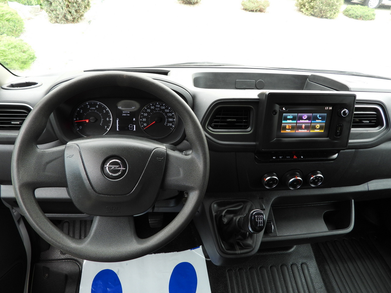 Dodávka sklápěč OPEL MOVANO TIPPER NAVIGATION LED LIGHTS TWIN WHEELS AIR CONDITIONING 145HP: obrázek 27 Dodávka sklápěč OPEL MOVANO TIPPER NAVIGATION LED LIGHTS TWIN WHEELS AIR CONDITIONING 145HP: obrázek 27