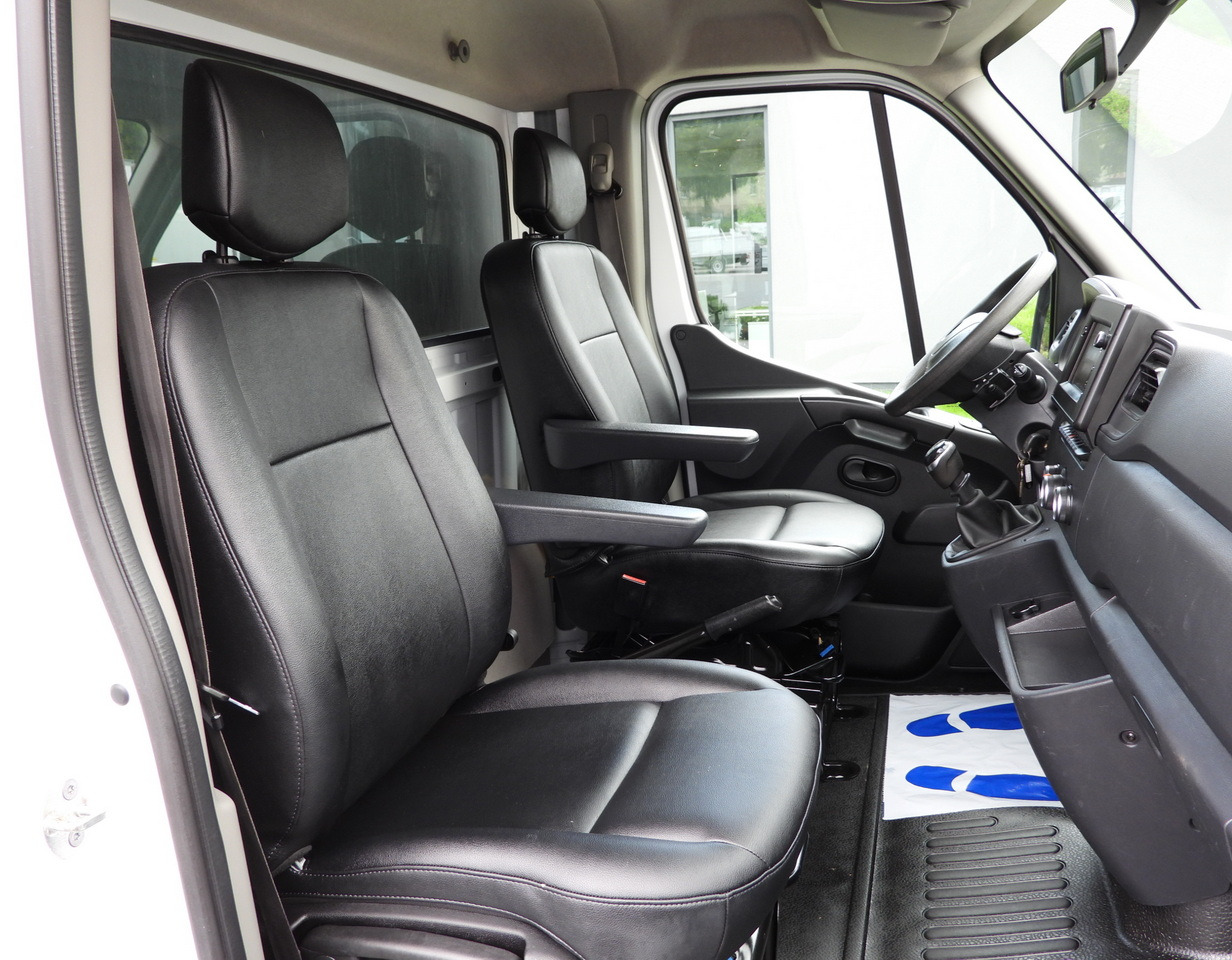 Dodávka sklápěč OPEL MOVANO TIPPER NAVIGATION LED LIGHTS TWIN WHEELS AIR CONDITIONING 145HP: obrázek 37 Dodávka sklápěč OPEL MOVANO TIPPER NAVIGATION LED LIGHTS TWIN WHEELS AIR CONDITIONING 145HP: obrázek 37