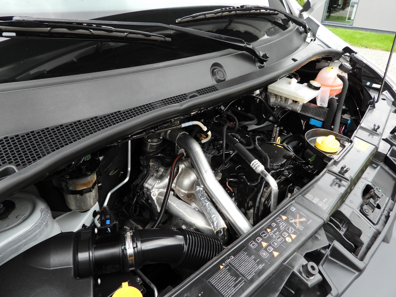 Dodávka sklápěč OPEL MOVANO TIPPER NAVIGATION LED LIGHTS TWIN WHEELS AIR CONDITIONING 145HP: obrázek 25 Dodávka sklápěč OPEL MOVANO TIPPER NAVIGATION LED LIGHTS TWIN WHEELS AIR CONDITIONING 145HP: obrázek 25