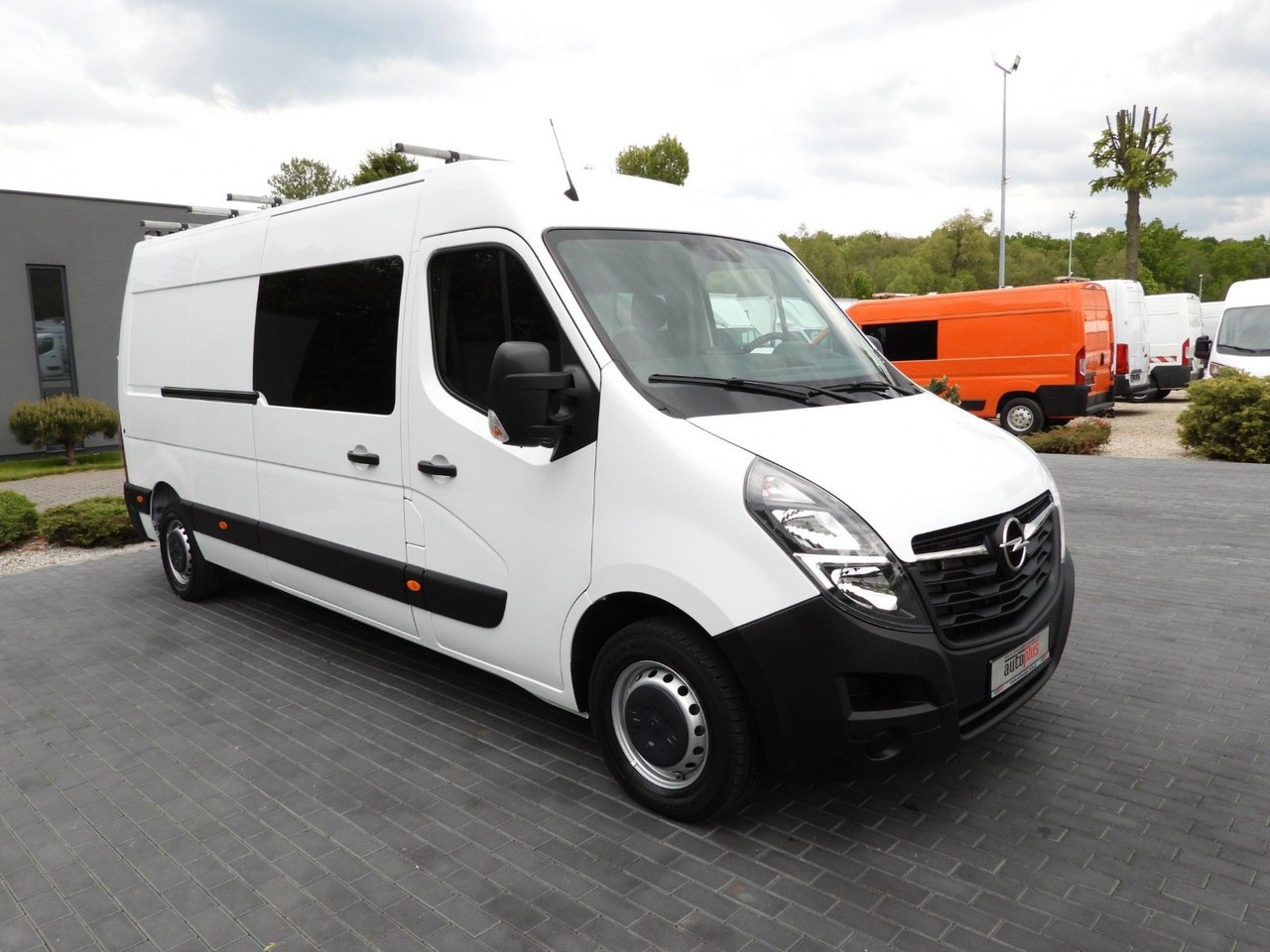 Opel MOVANO KASTENWAGEN DOPPELKABINE 7 SITZE - Furgon, Dodávka s dvojitou kabinou: obrázek 4 Opel MOVANO KASTENWAGEN DOPPELKABINE 7 SITZE - Furgon, Dodávka s dvojitou kabinou: obrázek 4