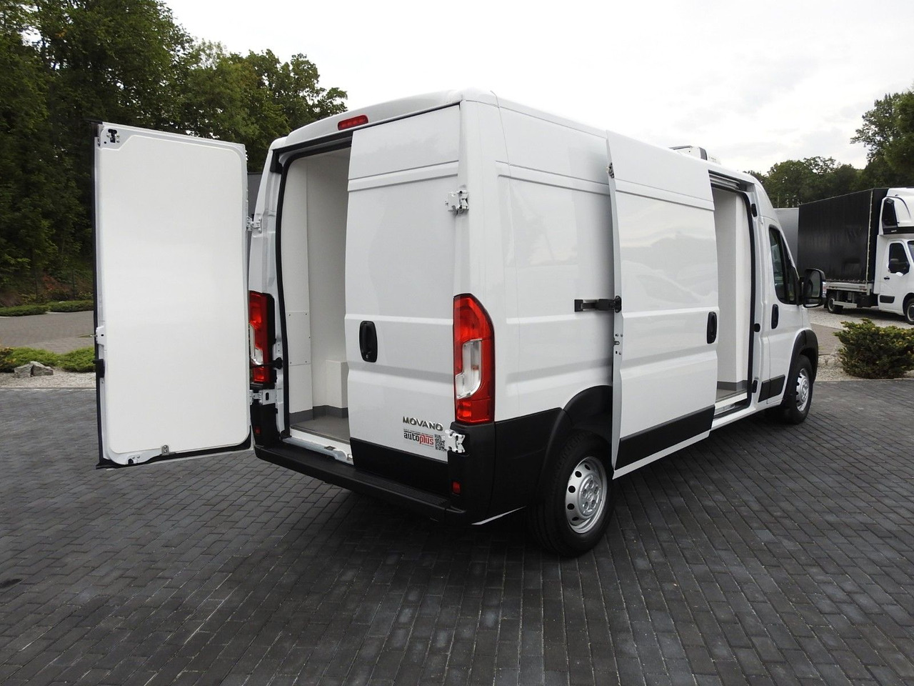 Opel MOVANO KÜHLKASTENWAGEN 0*C HEIZFUNKTION Opel MOVANO KÜHLKASTENWAGEN 0*C HEIZFUNKTION - Chladící dodávka: obrázek 3 Opel MOVANO KÜHLKASTENWAGEN 0*C HEIZFUNKTION Opel MOVANO KÜHLKASTENWAGEN 0*C HEIZFUNKTION - Chladící dodávka: obrázek 3