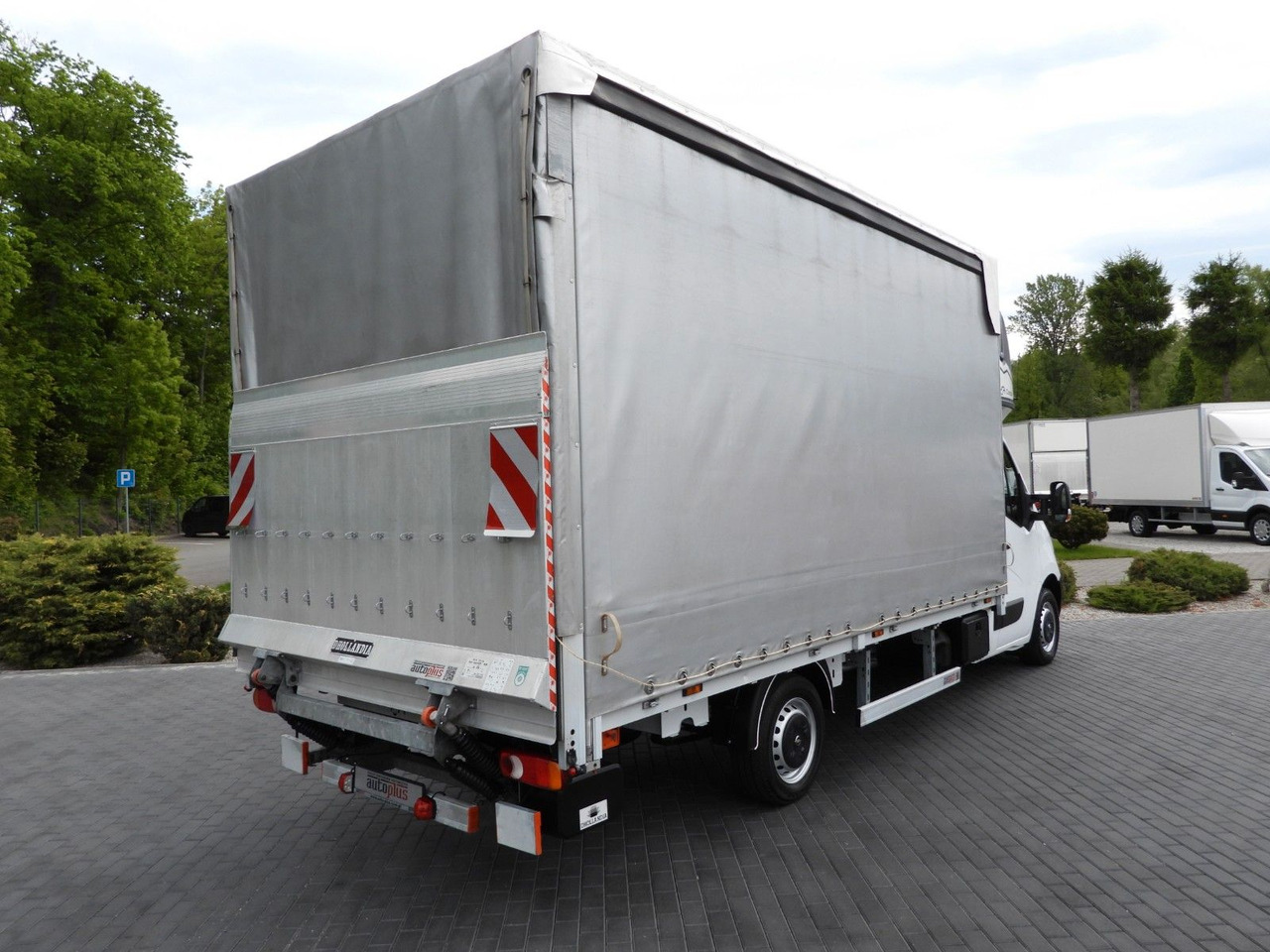 Opel MOVANO PRITSCHE PLANE AUFZUG 9 PALETTEN WEBASTO - Plachtová dodávka: obrázek 3 Opel MOVANO PRITSCHE PLANE AUFZUG 9 PALETTEN WEBASTO - Plachtová dodávka: obrázek 3