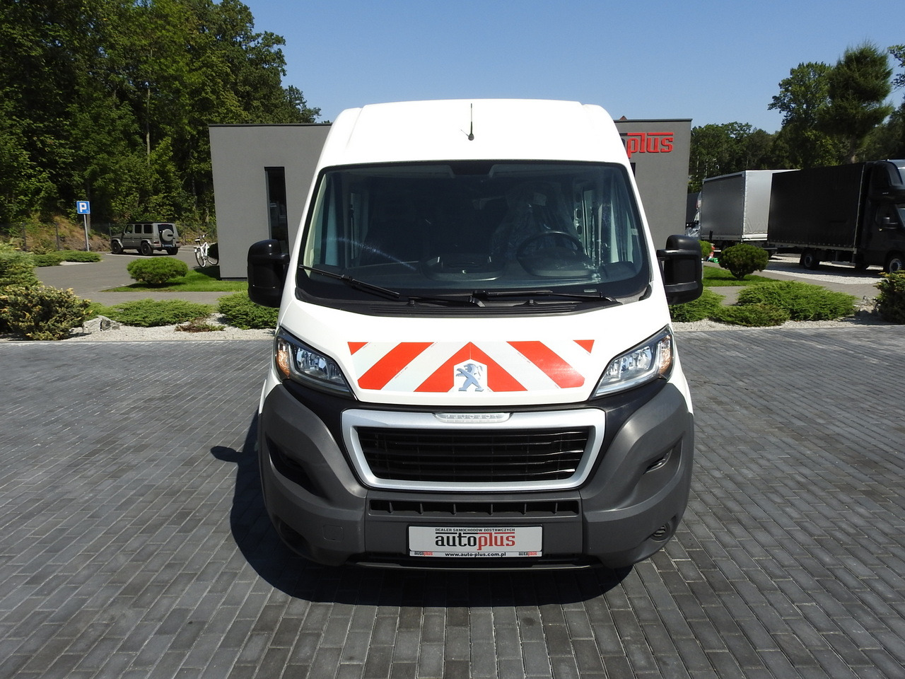 PEUGEOT BOXER BOX DELIVERY VAN 7 SEATS 110HP - Furgon: obrázek 5 PEUGEOT BOXER BOX DELIVERY VAN 7 SEATS 110HP - Furgon: obrázek 5