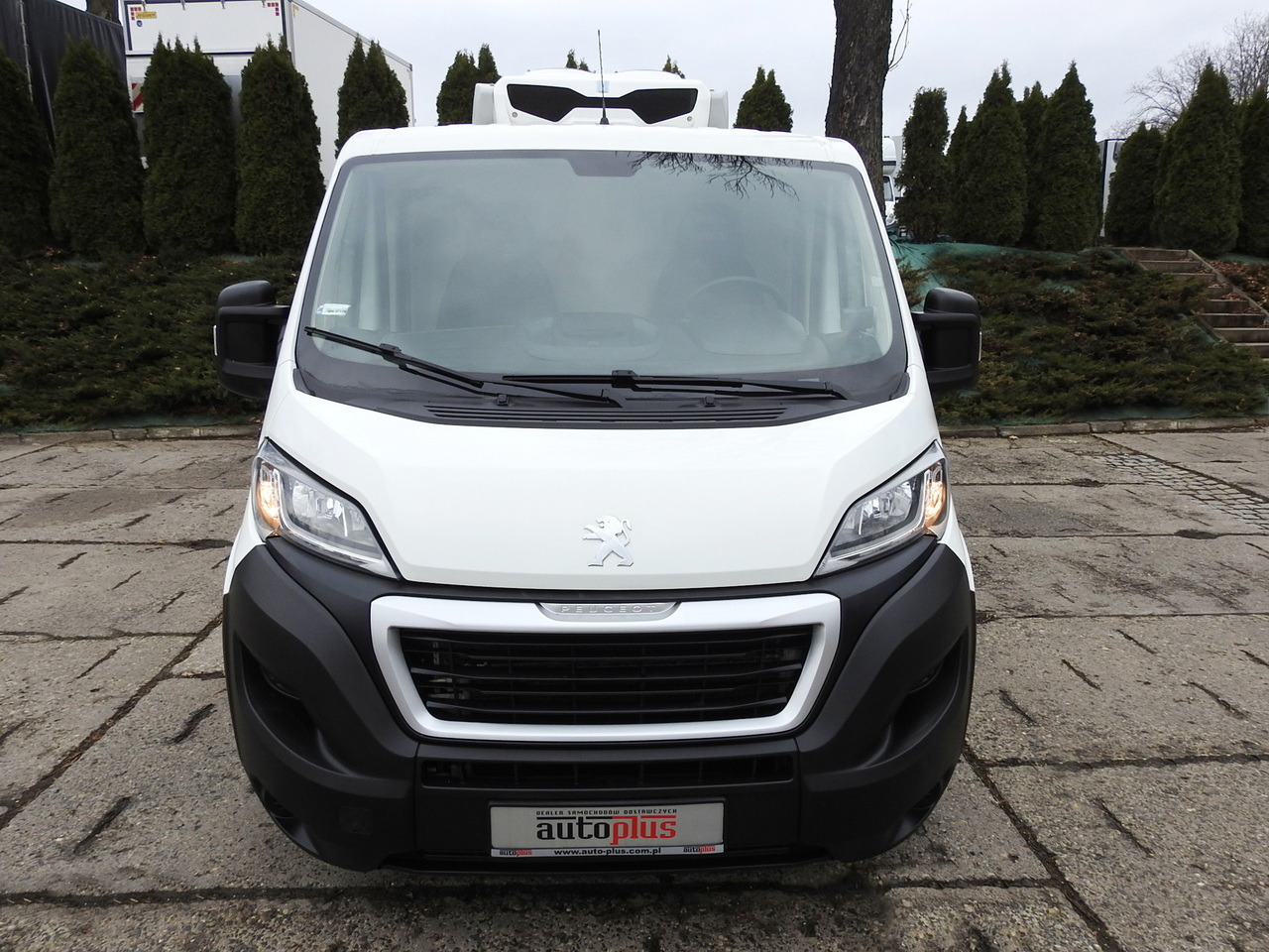 PEUGEOT BOXER REFRIGERATOR VAN -5*C TWO COMPARTMENTS CRUISE CONTROL AIR CONDITIONING 120HP - Chladící dodávka: obrázek 5 PEUGEOT BOXER REFRIGERATOR VAN -5*C TWO COMPARTMENTS CRUISE CONTROL AIR CONDITIONING 120HP - Chladící dodávka: obrázek 5